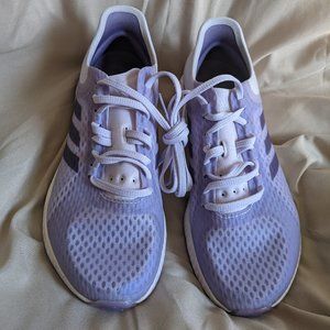 Women's Adidas Bounce NWOT